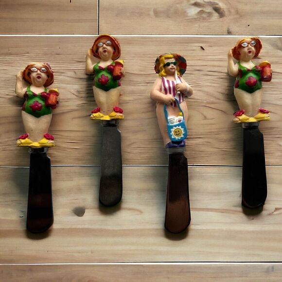 Vintage Boston Warehouse Cheese Spreaders Set Of 4 Novelty Beach Ladies Stainles - Picture 1 of 5